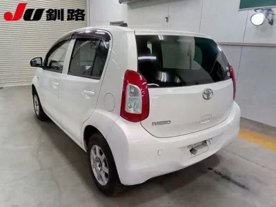 Toyota PASSO  с аукциона в Японии