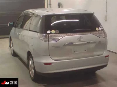 Toyota ESTIMA HYBRID