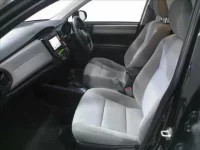 Toyota COROLLA AXIO лот № 4205 оценка 3  с аукциона в Японии 2