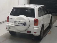 Toyota RAV4 лот № 1105 оценка 3  с аукциона в Японии 4