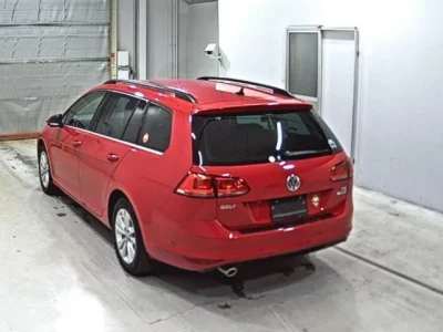 Volkswagen GOLF VARIANT
