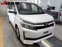 Toyota VOXY лот № 8075 оценка 3.5  с аукциона в Японии 7