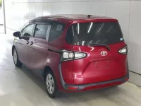 Toyota SIENTA лот № 3004 оценка 3.5  с аукциона в Японии 1