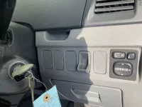 Toyota VOXY лот № 3012 оценка 3.5  с аукциона в Японии 4