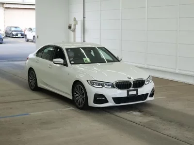 BMW 3-Series  с аукциона в Японии