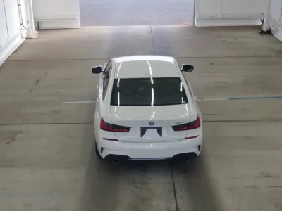 BMW 3-Series  с аукциона в Японии