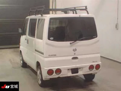 Nissan CLIPPER VAN