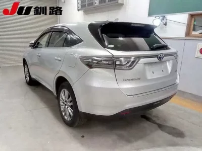 Toyota HARRIER  с аукциона в Японии