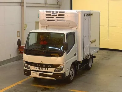 Mitsubishi CANTER  с аукциона в Японии