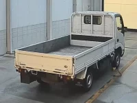 Toyota DYNA лот № 7001 оценка 3.5  с аукциона в Японии 1