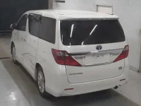 Toyota ALPHARD лот № 1138 оценка R  с аукциона в Японии 1