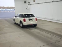 BMW MINI лот № 5035 оценка 4  с аукциона в Японии 1