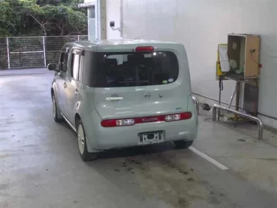Nissan CUBE