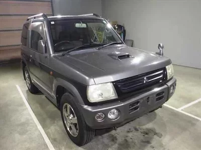 Mitsubishi PAJERO MINI