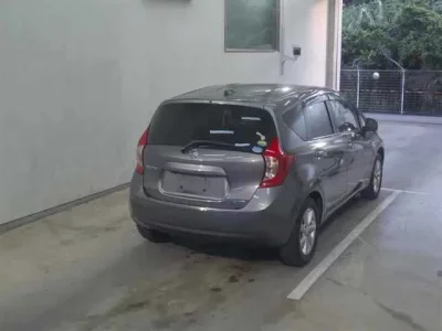 Nissan NOTE  с аукциона в Японии
