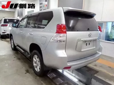 Toyota LAND CRUISER PRADO  с аукциона в Японии