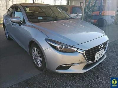 Mazda AXELA  с аукциона в Японии