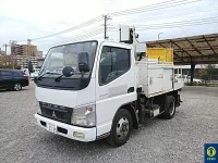Mitsubishi CANTER лот № 28 оценка 3.5  с аукциона в Японии 1