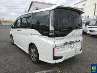 Honda STEP WAGON лот № 715 оценка 3  с аукциона в Японии 2