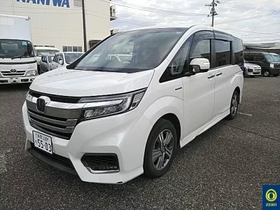 Honda STEP WAGON  с аукциона в Японии