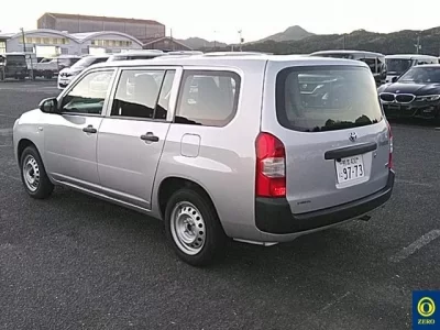 Toyota PROBOX  с аукциона в Японии