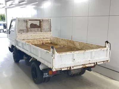 Mazda TITAN  с аукциона в Японии