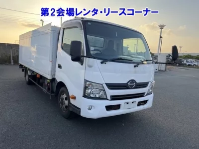 Hino DUTRO  с аукциона в Японии