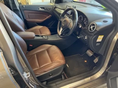 Mercedes-Benz B CLASS