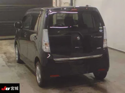 Suzuki WAGON R  с аукциона в Японии