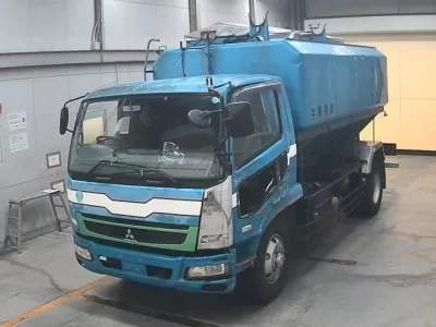 Mitsubishi FUSO FIGHTER