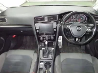 Volkswagen GOLF лот № 3038 оценка 4  с аукциона в Японии 2