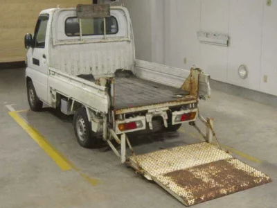 Nissan CLIPPER TRUCK