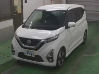 Nissan DAYZ лот № 3043 оценка 3.5  с аукциона в Японии 6