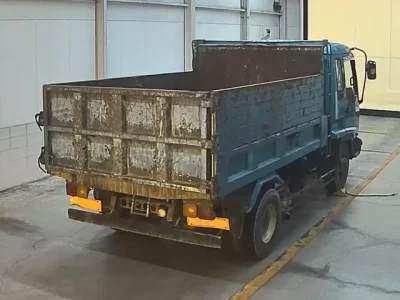 Isuzu FORWARD  с аукциона в Японии