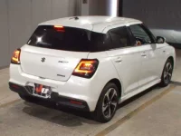 Suzuki SWIFT лот № 3001 оценка 5  с аукциона в Японии 4