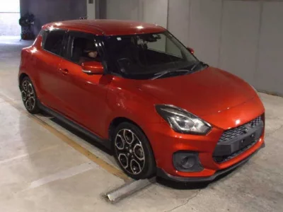 Suzuki SWIFT  с аукциона в Японии