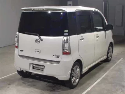 Daihatsu TANTO EXE