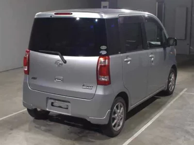 Daihatsu TANTO EXE