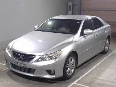 Toyota MARK X  с аукциона в Японии