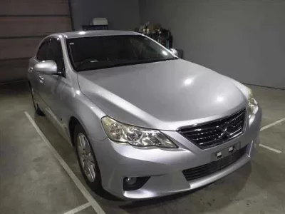 Toyota MARK X  с аукциона в Японии