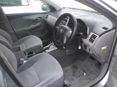 Toyota COROLLA AXIO  с аукциона в Японии