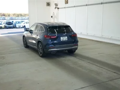 Mercedes-Benz GLA CLASS