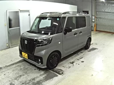 Suzuki SPACIA BASE