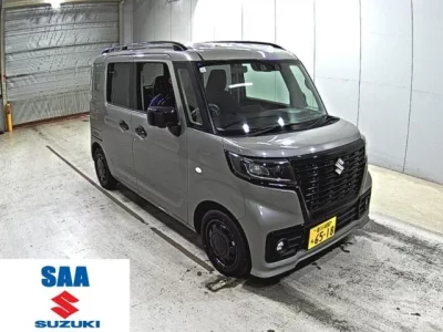 Suzuki SPACIA BASE