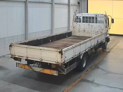 Isuzu FORWARD  с аукциона в Японии