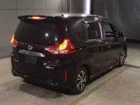 Honda FREED лот № 3059 оценка 4.5  с аукциона в Японии 4