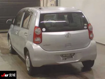 Toyota PASSO  с аукциона в Японии