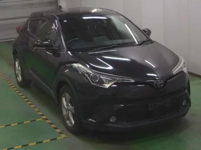 Toyota C-HR  с аукциона в Японии