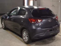 Mazda DEMIO лот № 3075 оценка 4.5  с аукциона в Японии 1