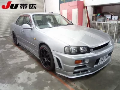 Nissan SKYLINE